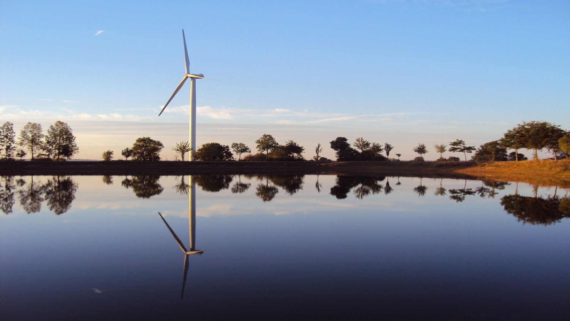 FR Crêtes Lever Soleil 2010