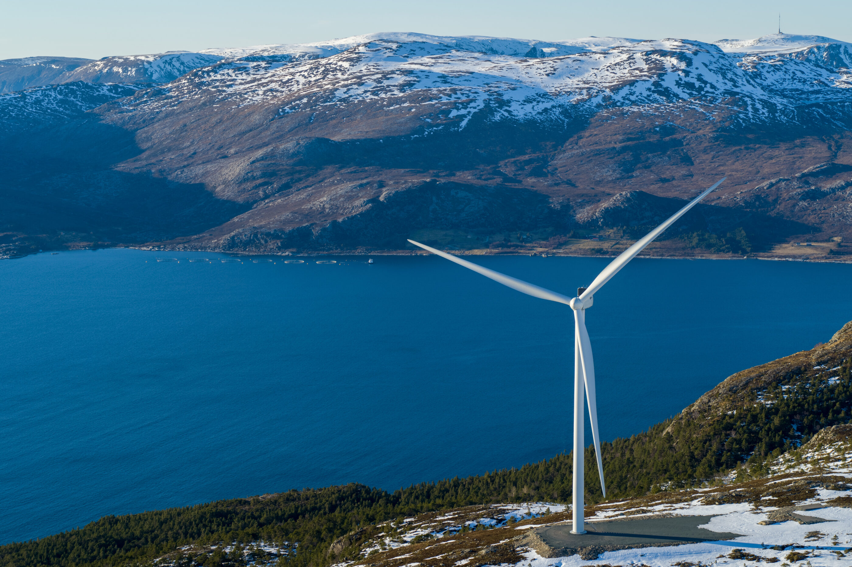 Wind turbine at Hennøy, Norway